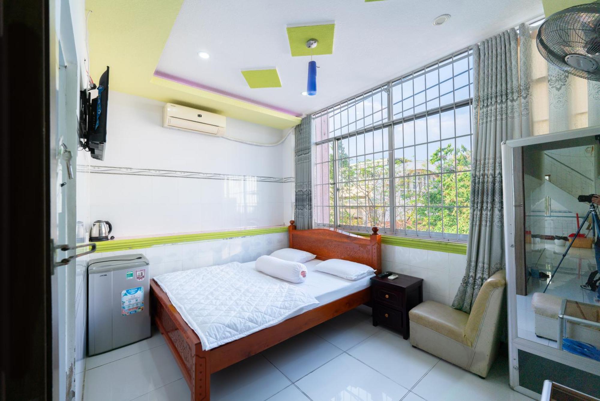 Thien Thanh Hotel Vĩnh Long エクステリア 写真