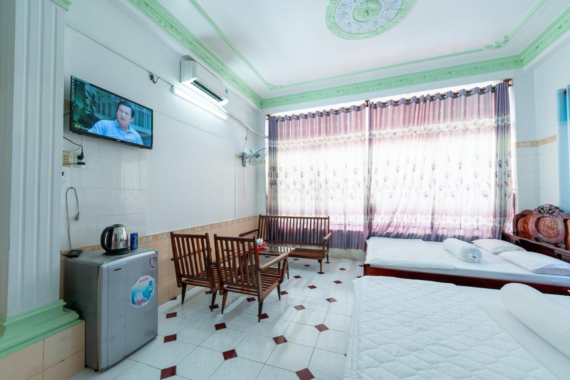 Thien Thanh Hotel Vĩnh Long エクステリア 写真